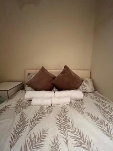 Barnfield Rooms Челмсфорд Экстерьер фото